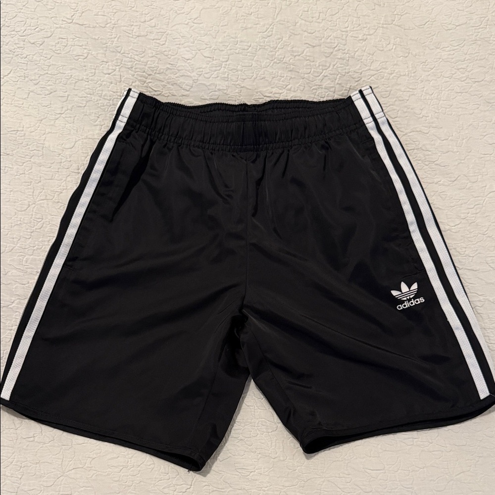 Adidas boys shorts size Medium, 11-12 years UK size